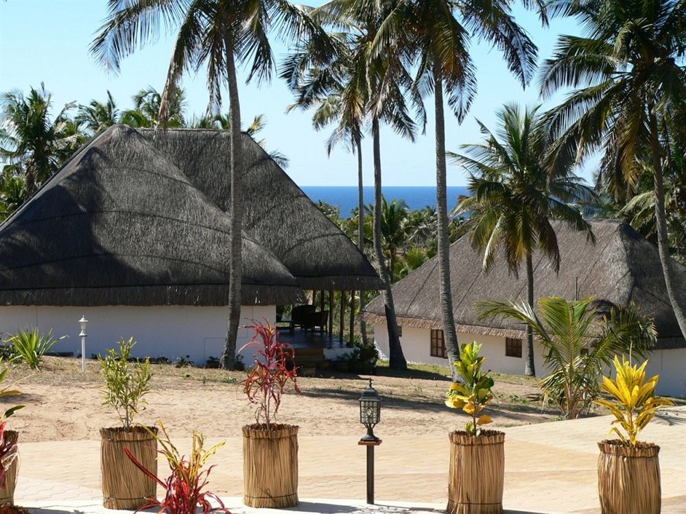 Blue Moon Beach Holiday Resort Inhambane Zewnętrze zdjęcie